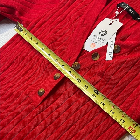 Vibrant Red V-Neck Women's Sweater - Picture 6 of 10